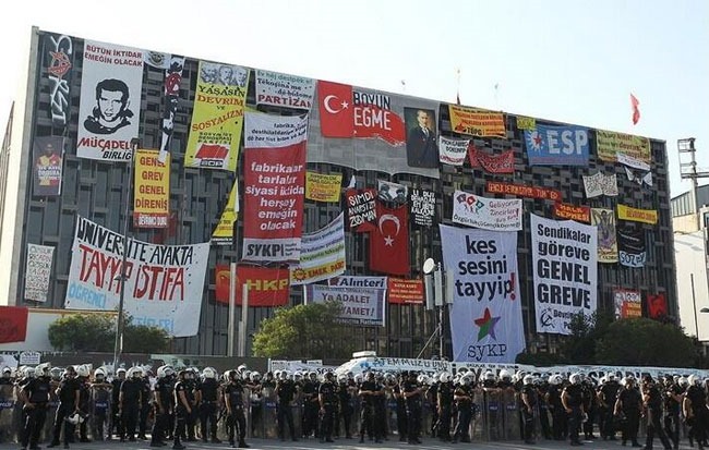 İKTİDARIN GEZİ YALANLARI