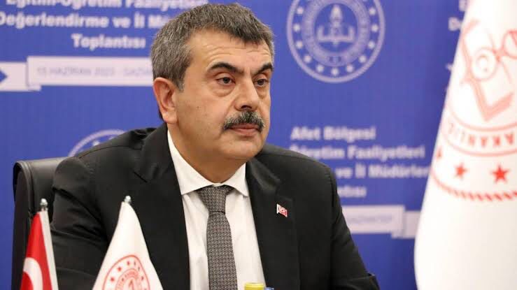 ORTAÖĞRETİM YÖNETMENLİĞİNDE GERİCİ DEĞİŞİKLİKLER